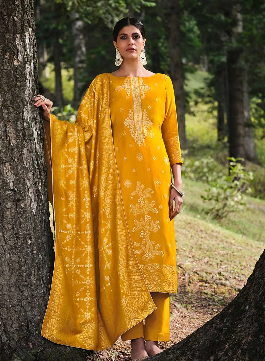 Belliza Party Wear Pure Pashmina Jacquard Winter Suit Dress Material