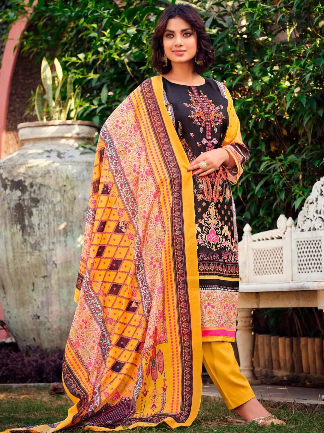 Belliza Unstitched Women Pakistani Print Cotton Suits Black