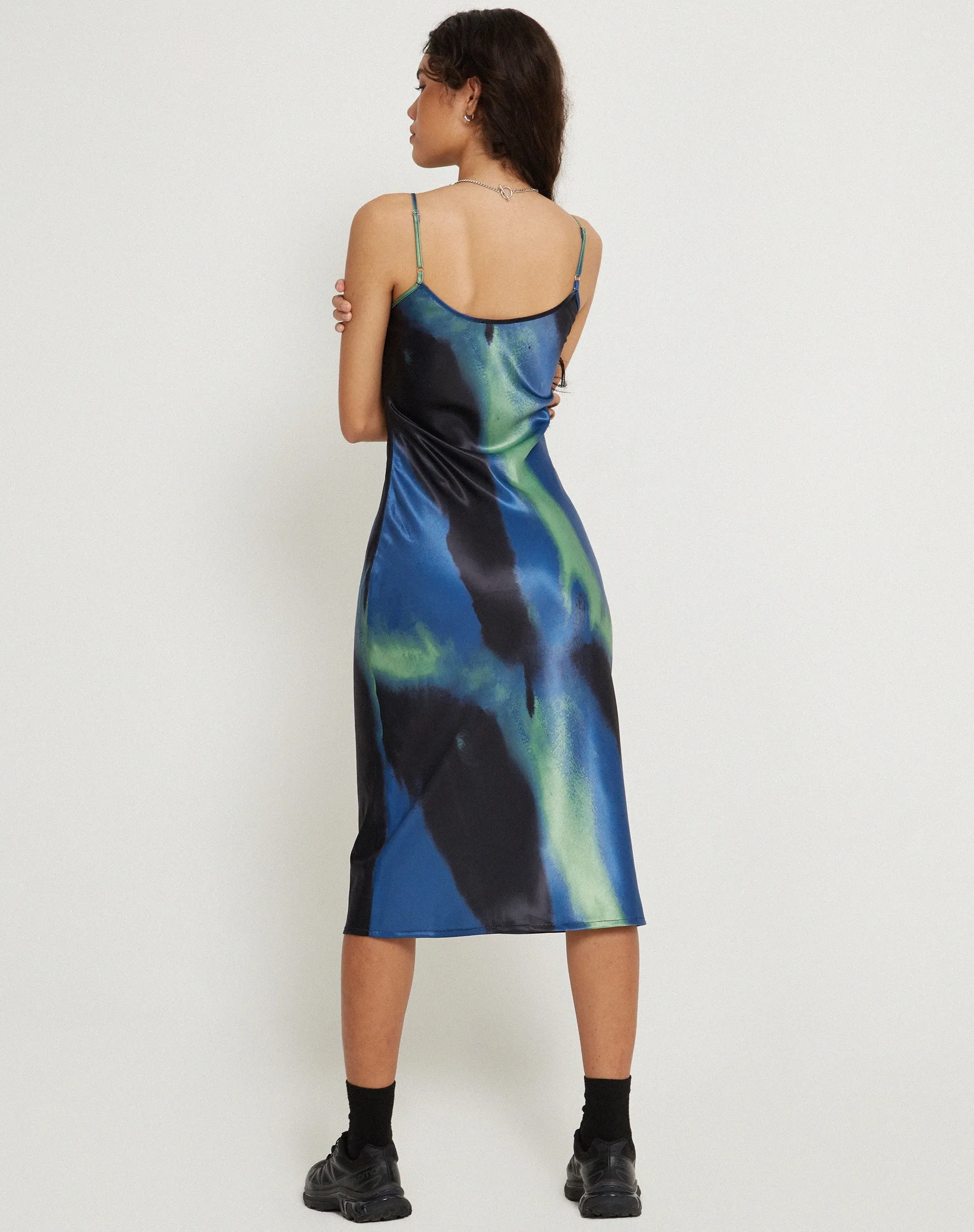 Juvina Midi Dress in Satin Watercolour Navy